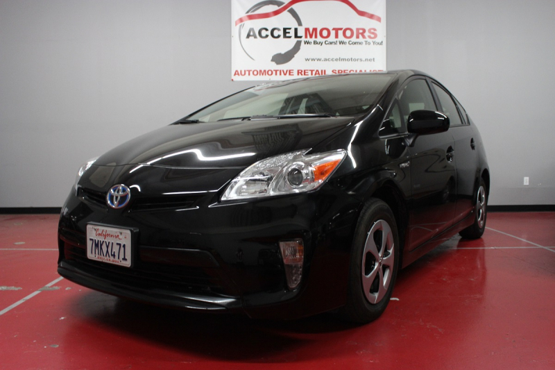 2015 Toyota Prius 1オーナー車 低走行車両 トヨタのメーカー保証有り