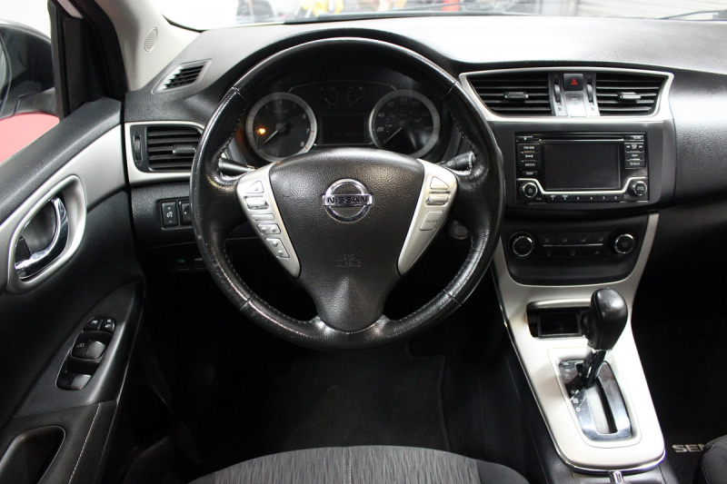 ロサンゼルスタウン 車販売情報 15 Nissan Sentra Sv 日産の人気セダン車 ロサンゼルスタウン 車販売情報 15 Nissan Sentra Sv 日産の人気セダン車