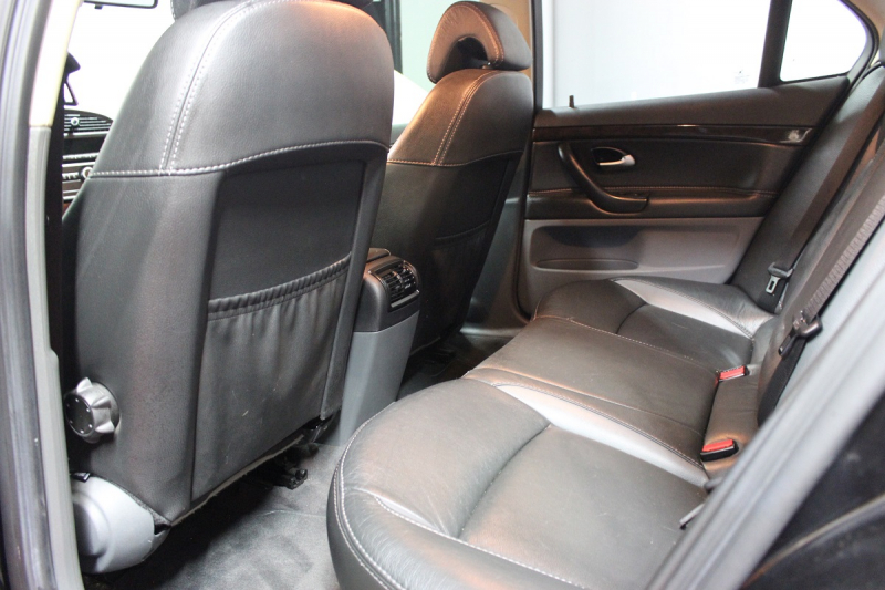 ロサンゼルスタウン 車販売情報 07 Saab 9 3 サーブのスポーツセダン車
