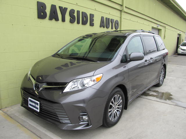 2019 Toyota SIENNA XLE 新車リースのご注文を頂きました、リースも電話1本安心 簡単です。