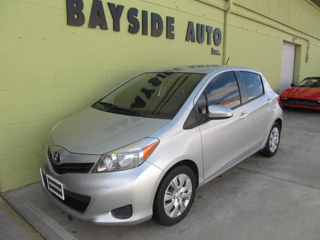 2014 Toyota YARIS LE