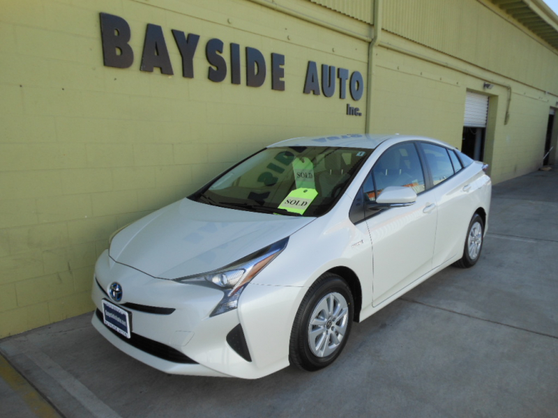 2016 Toyota PRIUS TWO