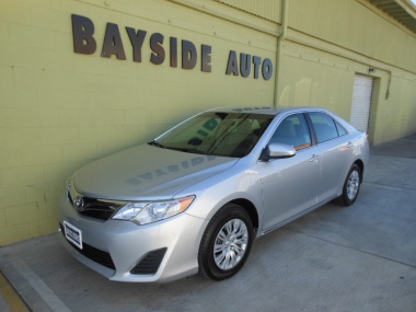 2012 Toyota CAMRY LE