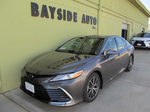 2021 Toyota CAMRY XLE