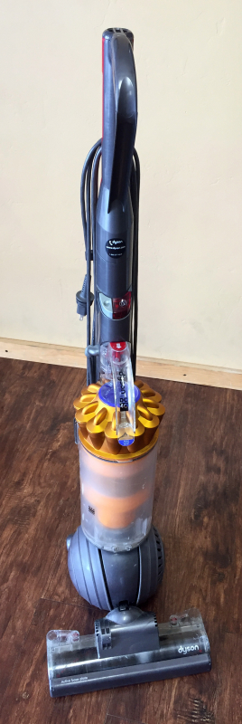 ロサンゼルスタウン - クラシファイド[ダイソン掃除機 Dyson DC40]