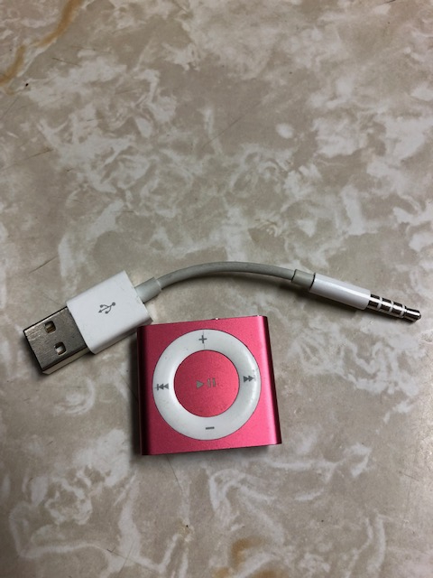 Apple iPod Shuffle 4th Generation Pink (2GB)