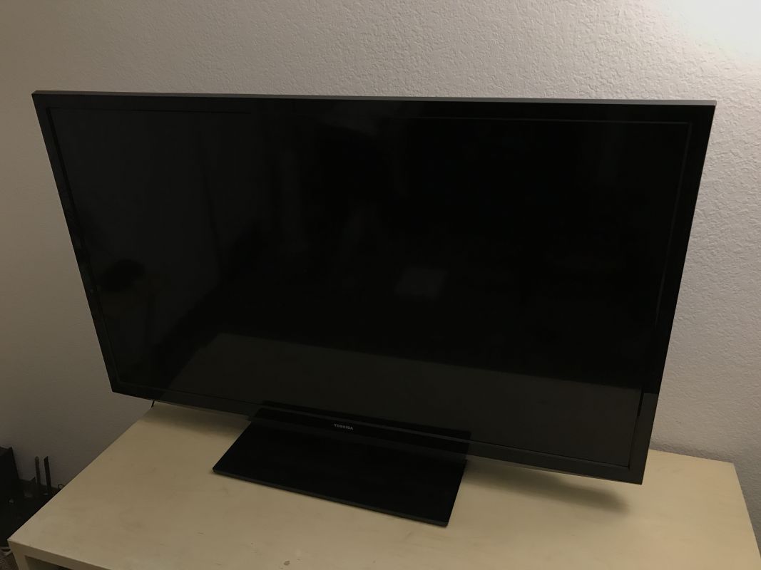 ロサンゼルスタウン クラシファイド[50インチ型テレビ TOSHIBA TV 50L2200U]